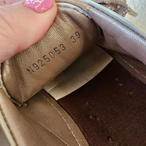 AGL Women's Patent Leather Oversized Bow Platform Slip On Sneakers Size 8 39 - Picture 6 of 8